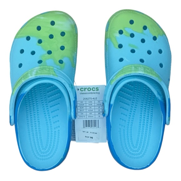 Crocs Unisex Classic Ombré Arctic Blue/Green Earth Travel Clog Sandals NWT - Picture 2 of 5